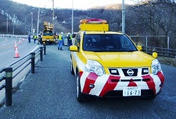 道路パトロールカー